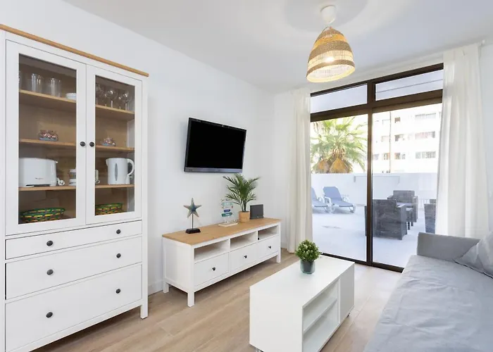 Home2book Dream Altemar Americas * 아로나